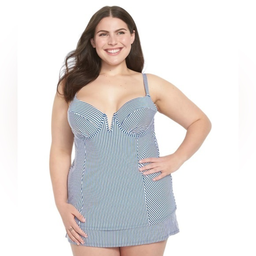 Swim by Cacique Women’s Underwire Seersucker Relaxed Swim Tankini‎ Top Size 40DD